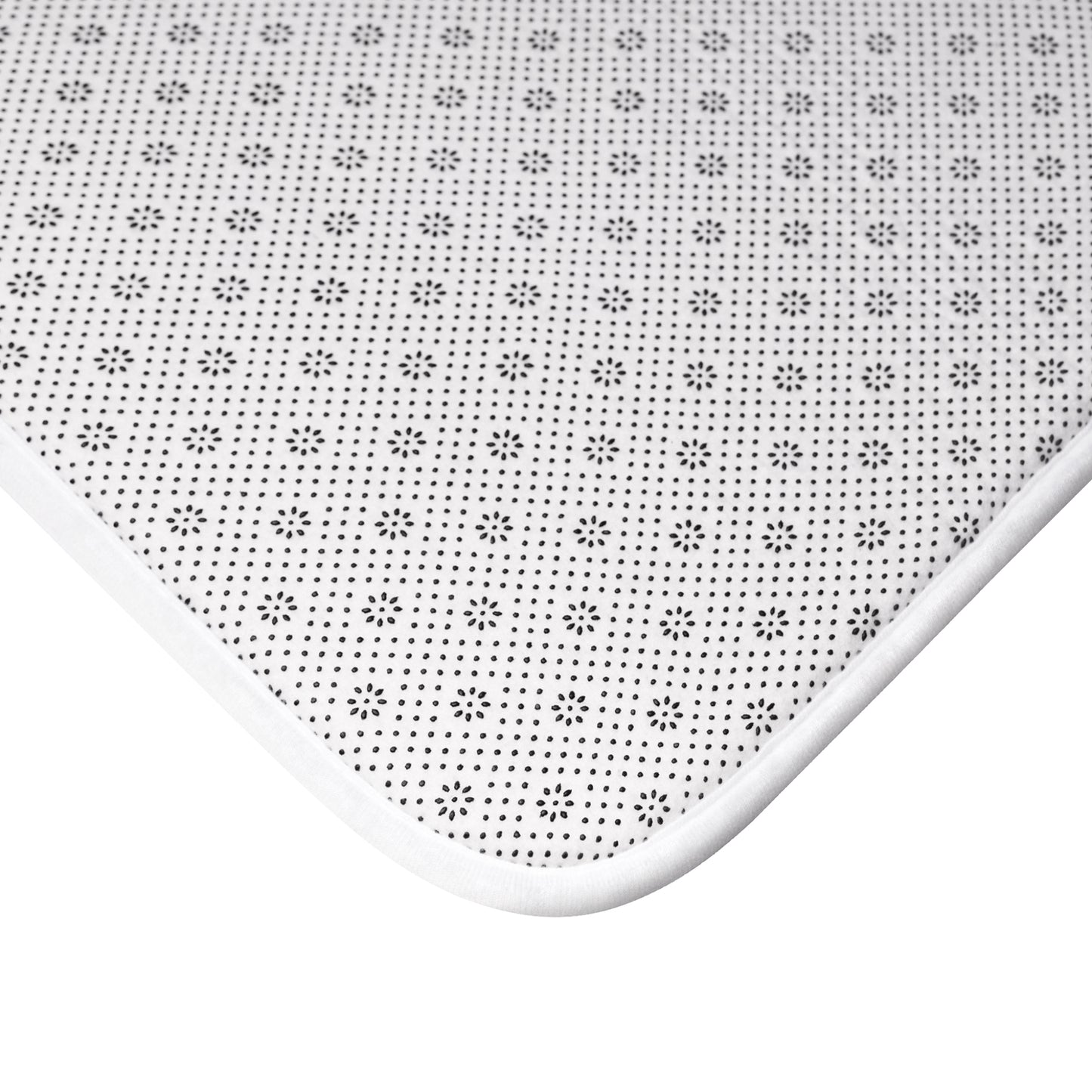 Red Forest Car Bath Mat - Cozy Automotive Decor for Car Enthusiasts
